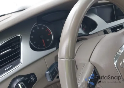 2011 Audi A4 2.0T Premium z USA, uszkodzony, nr VIN WAUFFAFLXBN050441